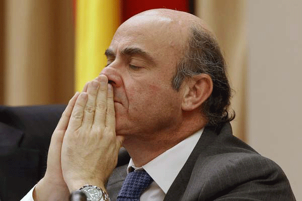 España formaliza el rescate bancario
