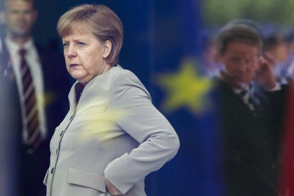 Merkel para Alemania: no a copago y sí a subsidios