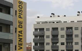Cataluña multa a los bancos que tengan pisos vacíos